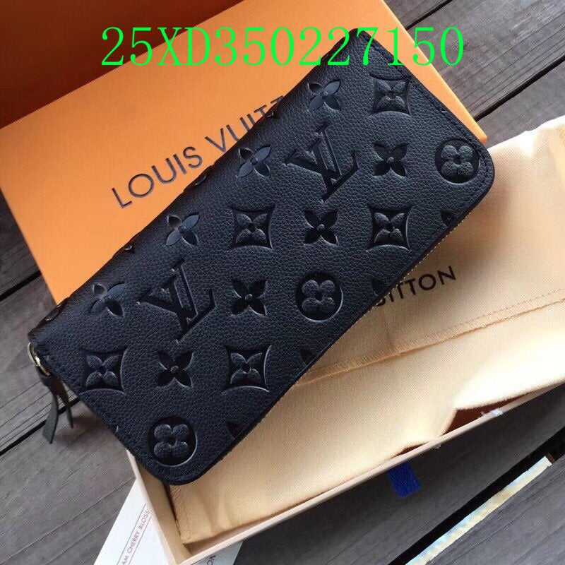 GF - CHL Wallet - 1121