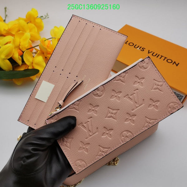 GF - CHL Wallet - 1562