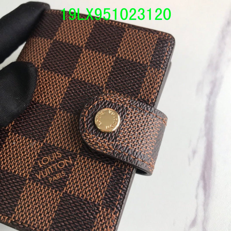 GF - CHL Wallet - 1256