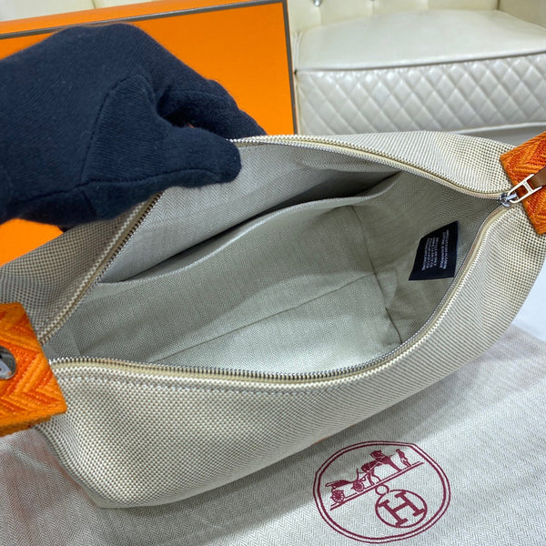 GRKG - HMS Bags - 107