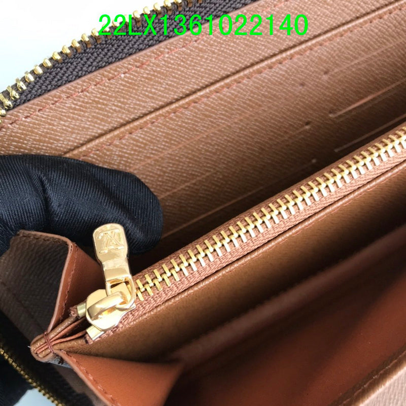 GF - CHL Wallet - 1346